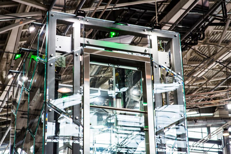 Démontage d'ascenseur